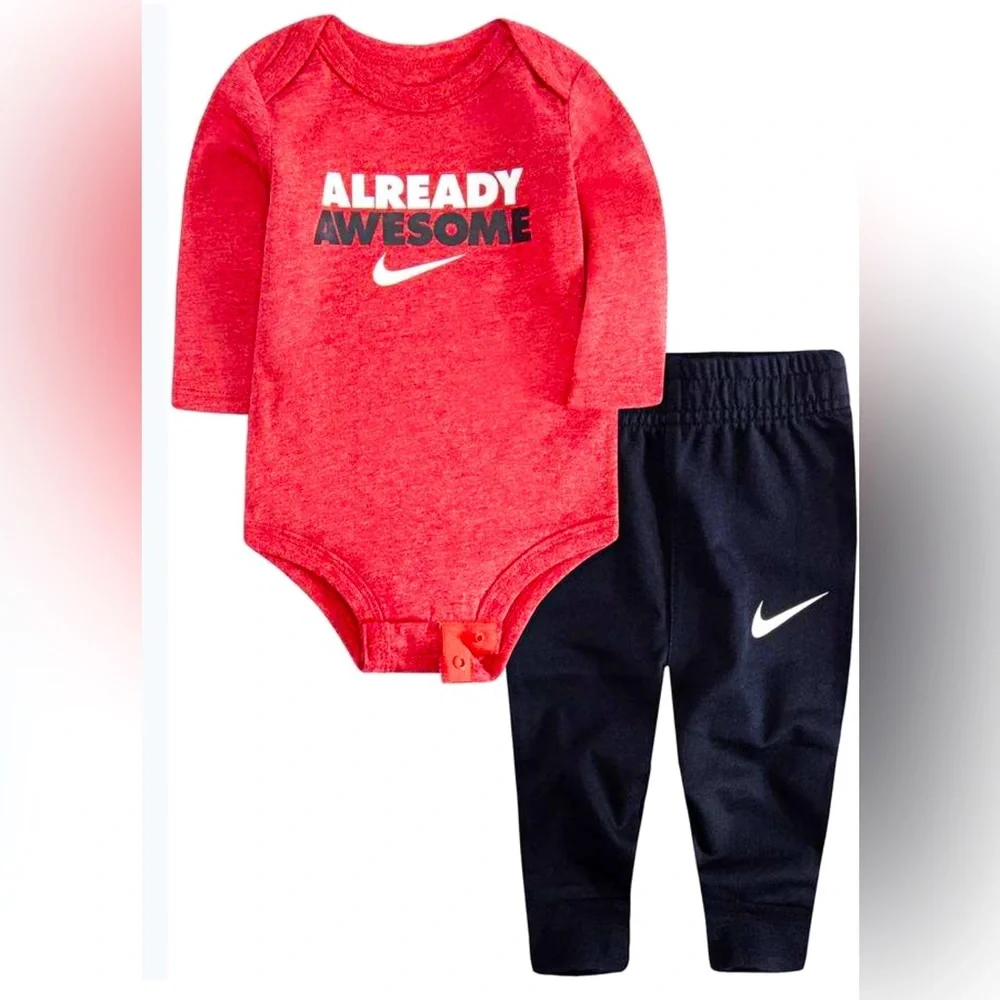 Boy’s Nike Baby Outfit, size 6 mos